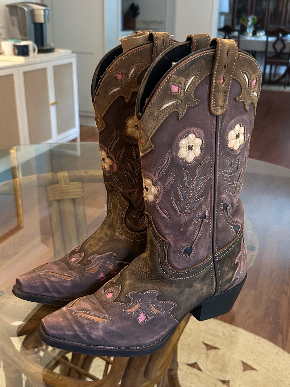 Laredo cowgirl boots size women’s 8